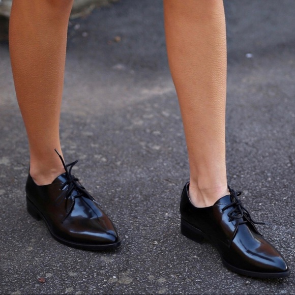 Jeffrey Campbell Shoes - JEFFREY CAMPBELL black Patent OXFORD shoes lace up